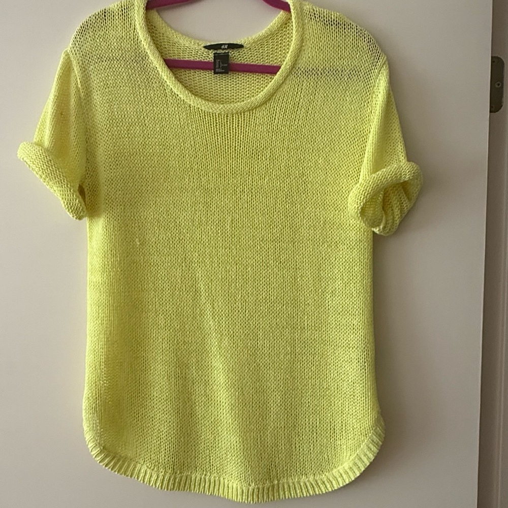 H&M Neon Yellow Open-Knit Short Sleeve Sweater L